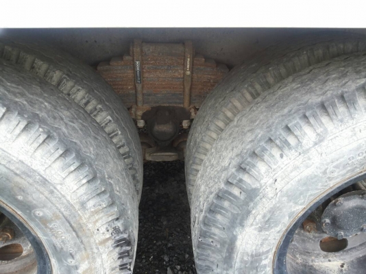 ขาย10ล้อเพลาเดียวครับพร้อมตู้ทำความเย็นด่วนมี2คันคับ