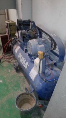 ขายป้๊มลมพูม่า 5 แรง 32,000 บาท 7.5 แรง 43,000 บาท