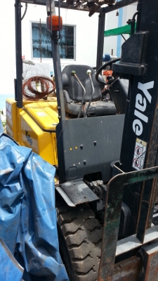 ขายโฟคลิฟท์ 6 ตัน TCM ราคา 290,000 บาท  3 ตันของ yale ใช้เบนซินกับแก๊ซ 130,000 บาท