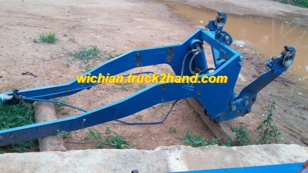 ขายแล้วชุดไฮดรอลิกแขนยกหน้ารถไถฟอร์ด7810 กระบอกไฮดรอลิกคู่ขนาดใหญ่ ยกน้ำหนักได้มากเอนกประสงค์