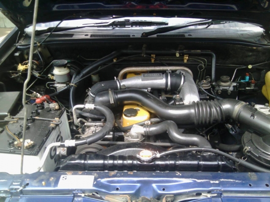 isuzu dragon eyeช่วงยาว2500turboปี2000