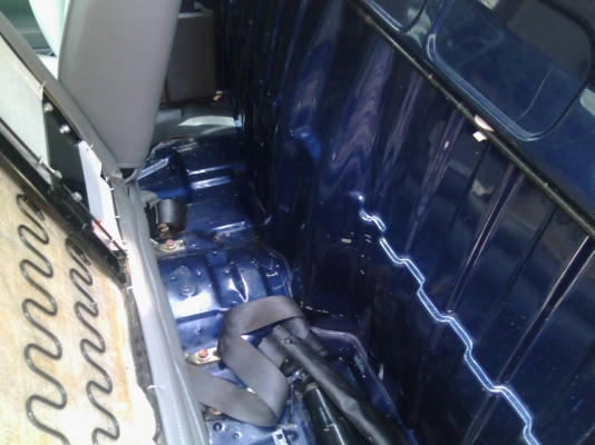 isuzu dragon eyeช่วงยาว2500turboปี2000