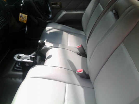 isuzu dragon eyeช่วงยาว2500turboปี2000