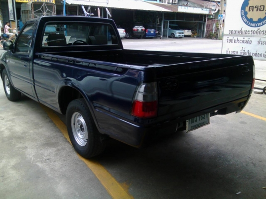 isuzu dragon eyeช่วงยาว2500turboปี2000