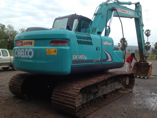 ขายรถแม็คโคร เอกสารใบแจ้งจำหน่าย รถออกปี 56 ชั่วโมงทำงาน 4088 ขายรถแม็คโคร เอกสารใบแจ้งจำหน่าย รถออกปี 56 ชั่วโมงทำงาน 4088