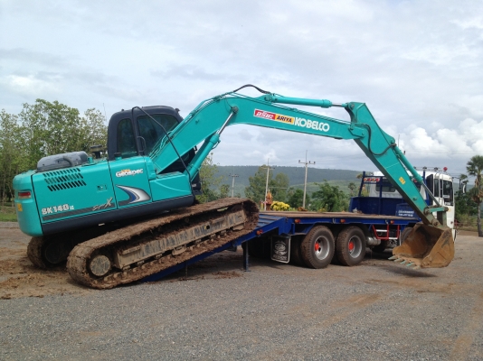 ขายรถแม็คโคร เอกสารใบแจ้งจำหน่าย รถออกปี 56 ชั่วโมงทำงาน 4088 ขายรถแม็คโคร เอกสารใบแจ้งจำหน่าย รถออกปี 56 ชั่วโมงทำงาน 4088