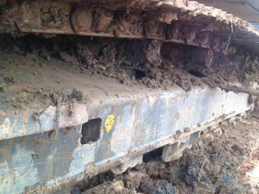 ขายรถแม็คโคร เอกสารใบแจ้งจำหน่าย รถออกปี 56 ชั่วโมงทำงาน 4088 ขายรถแม็คโคร เอกสารใบแจ้งจำหน่าย รถออกปี 56 ชั่วโมงทำงาน 4088