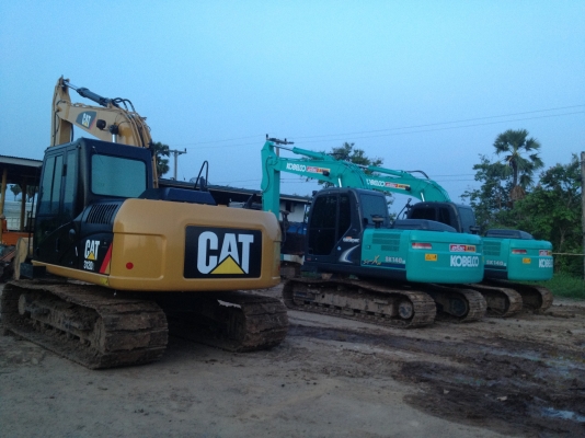 ขายรถแม็คโคร เอกสารใบแจ้งจำหน่าย รถออกปี 56 ชั่วโมงทำงาน 4088 ขายรถแม็คโคร เอกสารใบแจ้งจำหน่าย รถออกปี 56 ชั่วโมงทำงาน 4088