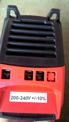 ขาย INVERTER ยี่ห้อ SEW 0.75 KW, 1 HP รุ่น Movitrac LT ใช้ไฟบ้าน มีมาเพิ่ม