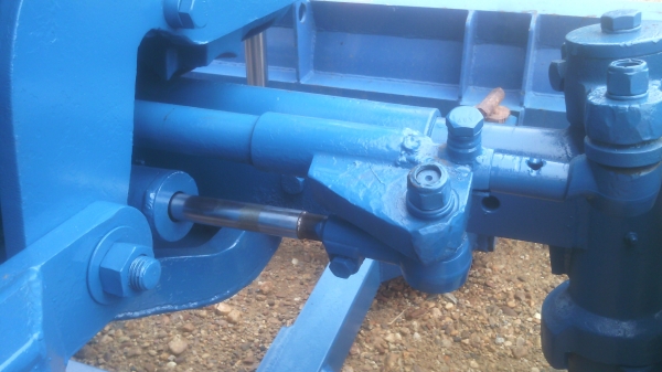 ขายรถไถFORD รุ่น6610ท่อไอดีโตมีทะเบียน   0810076640