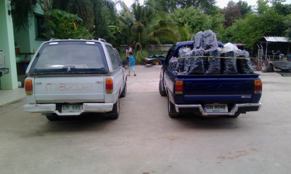 mazda ราคาประหยัด มี 2 คันให้เลือก