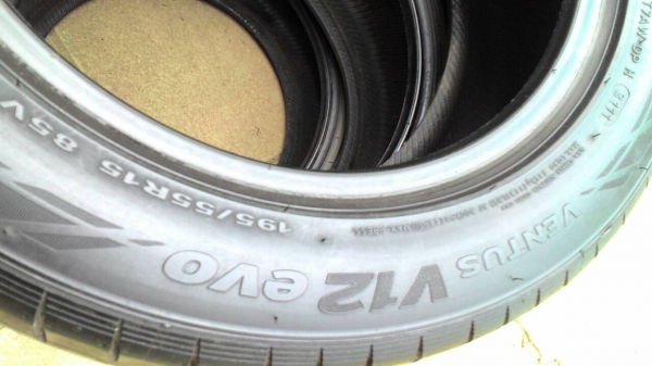 195/55R15 HANKOOK ventus v12evo มี 1 เส้น tel.081-427-3941