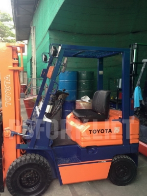 ขายฟอร์คลิฟท์ โตโยต้า 5FG15 เสาสูง 3 ม. จากประเทศญี่ปุ่น