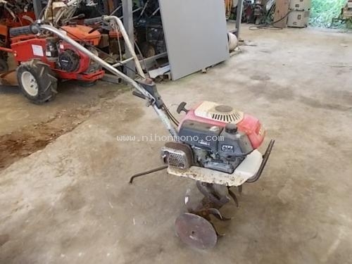ขายถูก เครื่องพรวนดิน ยี่ห้อ:HONDA  เครื่องเบนซิน 4 จังหวะชุดพรวนดินกว้าง 55 cm. พร้อม น้ำหนักเบา  หรือเพิ่มเติมไดที่ www.nihonmono.com