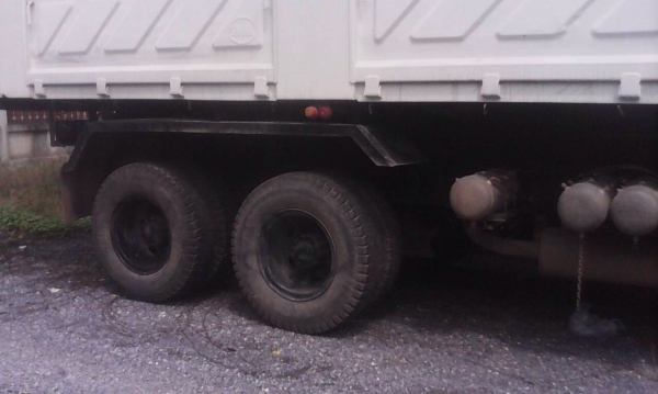 รถอีซูซุ 10 ล้อดั้ม FXZ 360 แรงม้า. ปี 54  ( รถวิ่ง 15x,xxx กว่า กม. )        สนใจติดต่อ  081 - 6079515