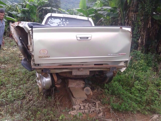 ซากดีเเมกด์ทะเบียนเเจ้งจอดขายเป็นอะไหลทุกอย่างเครื่องเกียรสวยสมบูรณ์มากสอบถามได้มีอีกหลายรุ่นเก๋งเเละกระบะรับซื้อรถอุบัตเหตุทุกสภาพ