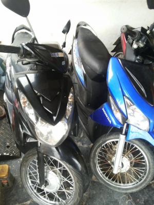 ขายคันละ 11000 เอกสารพร้อมชุดโอน งดต่อ รถอยู่บางใหญ่ นนทบุรี สนใจโทร 084-3545593 ขายคันละ 11000 เอกสารพร้อมชุดโอน งดต่อ รถอยู่บางใหญ่ นนทบุรี สนใจโทร 084-3545593