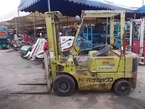 ขาย รถยก  ยี่ห้อ MITSUBISHI ยกน้ำหนักได้ 1.5 ตัน   หรือเพิ่มเติมไดที่ www.nihonmono.com