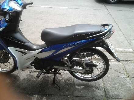 เวฟ110iตาทเท้าปี54