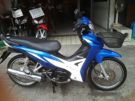 เวฟ110iตาทเท้าปี54