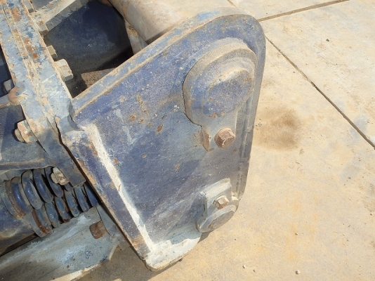 Breaker สำหรับรถขนาด PC200 หรือเที่ยบเท่า (สลัก 80มม.)