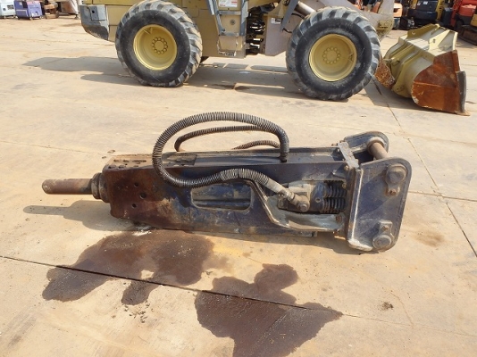 Breaker สำหรับรถขนาด PC200 หรือเที่ยบเท่า (สลัก 80มม.)