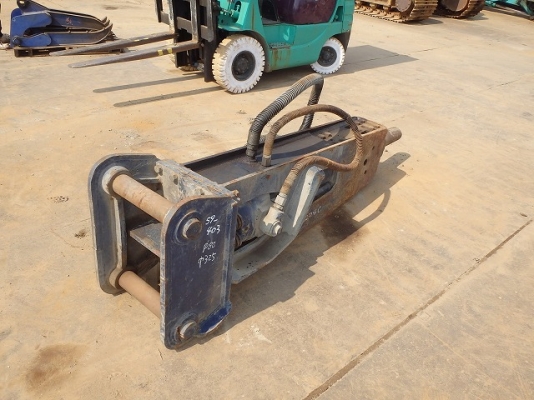 Breaker สำหรับรถขนาด PC200 หรือเที่ยบเท่า (สลัก 80มม.)