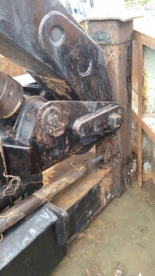 เครนพับ 5 ตัน HIAB มีหัวขยุ้มให้เรียบร้อย ของสวยมาก เพิ่งยกลง พร้อมใช้