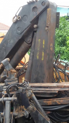 เครนพับ 5 ตัน HIAB มีหัวขยุ้มให้เรียบร้อย ของสวยมาก เพิ่งยกลง พร้อมใช้