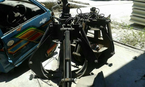 เครนพับ 5 ตัน HIAB มีหัวขยุ้มให้เรียบร้อย ของสวยมาก เพิ่งยกลง พร้อมใช้