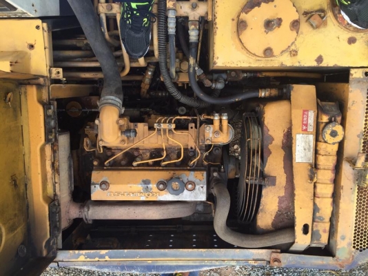 รถขุด PC60-3 มีหัวกระแทก มีบุ้งกี มีเอกสารอินวอยล์