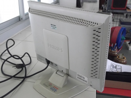 ขายจอคอมฯLCD 15 นิ้ว ขายจอคอมฯLCD 15 นิ้ว