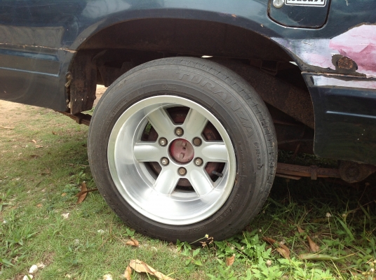 ขายDatsun720ช่วงสั้น