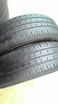 175/65R14 BRIDGESTONE ปี13 มี 2 เส้น tel.081-427-3941 175/65R14 BRIDGESTONE ปี13 มี 2 เส้น tel.081-427-3941
