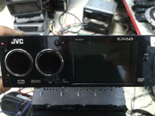 JVD EXAD KD-AVX1 24Bit 5V รุ่นท็อป จอ3.5นิ้ว DVD VCD MP3 CD FMคลื่นไทย หน้าจอไฟฟ้า ปรับระดับได้4ระดับ ปรีเอ้า4ชุด AUX1ชุด Camera in 1ชุด Camera out 1ชุด Digital out 1ช่อง เครื่องศูนย์ไทย สภาพสวยมือ2 พร้อมรีโมท
