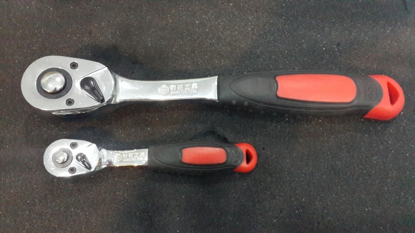 ชุดประแจบล๊อค 82 ชิ่น คุณภาพสูงจากไต้หวัน มีติดรถไว้ชุดเดียวครบทุกอย่าง