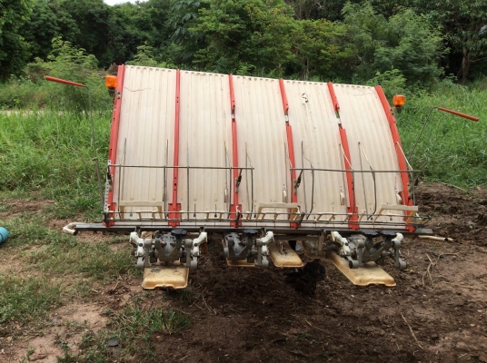 ขายรถดำนาคูโบต้า5แถวพร้อมใจช่งาน ขายรถดำนาคูโบต้า5แถวพร้อมใจช่งาน