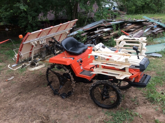 ขายรถดำนาคูโบต้า5แถวพร้อมใจช่งาน