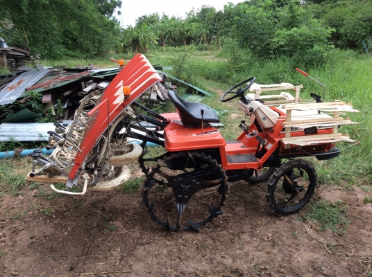 ขายรถดำนาคูโบต้า5แถวพร้อมใจช่งาน ขายรถดำนาคูโบต้า5แถวพร้อมใจช่งาน