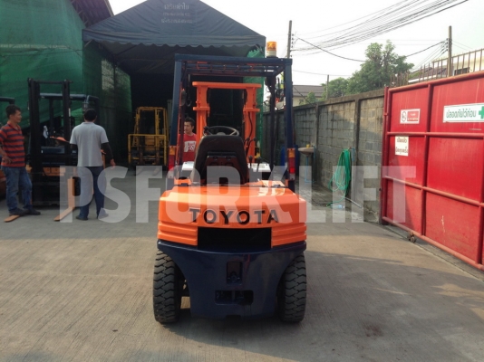 ขายฟอร์คลิฟท์ โตโยต้า 5FG25 เสาสูง 3 ม. จากประเทศญี่ปุ่น