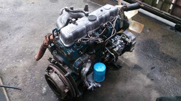 ขายเครื่องยนต์ดีเซลนิสสัน SD23 พร้อมใช้