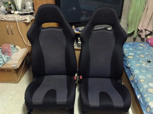เบาะ ซูบารุ Gda รุ่นพิเศษ สภาพเหมือนใหม่ 1 คู่ เบาะ ซูบารุ Gda รุ่นพิเศษ สภาพเหมือนใหม่ 1 คู่