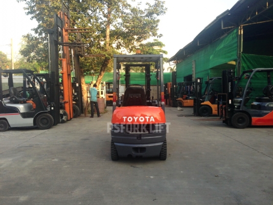 ขายฟอร์คลิฟท์ โตโยต้า 6FD15 เสาสูง 3 ม. จากประเทศญี่ปุ่น