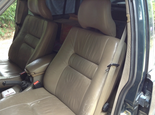 เบาะ volvo S90 960 หนังแท้ปรับไฟฟ้าสีเบจคู่ละ 4500 บาท