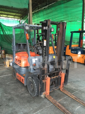 ขายฟอร์คลิฟท์ โตโยต้า 6FG15 เสาสูง 3 ม. จากประเทศญี่ปุ่น