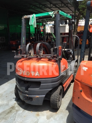 ขายฟอร์คลิฟท์ โตโยต้า 6FG20 เสาสูง 3.5 ม. จากประเทศญี่ปุ่น