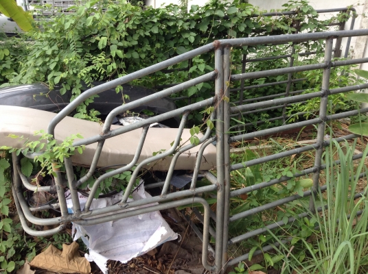 คอกแป๊บดีแม็กตอนเดียวทรงสูงขายถูกไม่มีที่เก็บ