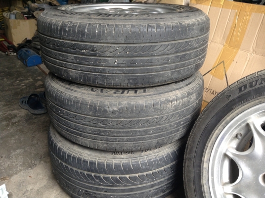 แม็ก benz แท้ ขอบ 16 นิ้วพร้อมยาง 4 วง 3800 บาท