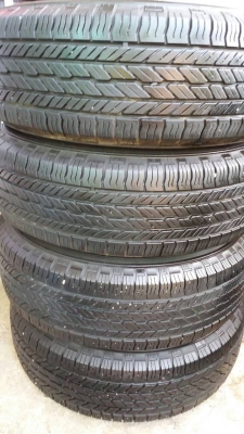 ล้อขอบ 15 5รู 114 พร้อมยาง 215 70 15 ชุดล่ะ 5,800