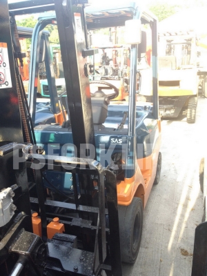 ขายฟอร์คลิฟท์ โตโยต้า 7FD15 เสาสูง 3 ม. จากประเทศญี่ปุ่น